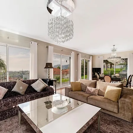 Exquisite Madeira Belair 4 Bedroom Panoramic Sea View Heated Pool Hot-tub Villa Funchal (Madeira)