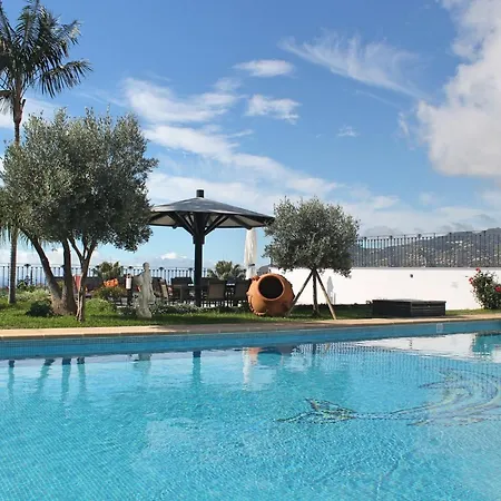 ヴィラ Exquisite Madeira Belair 4 Bedroom Panoramic Sea View Heated Pool Hot-tub フンシャル